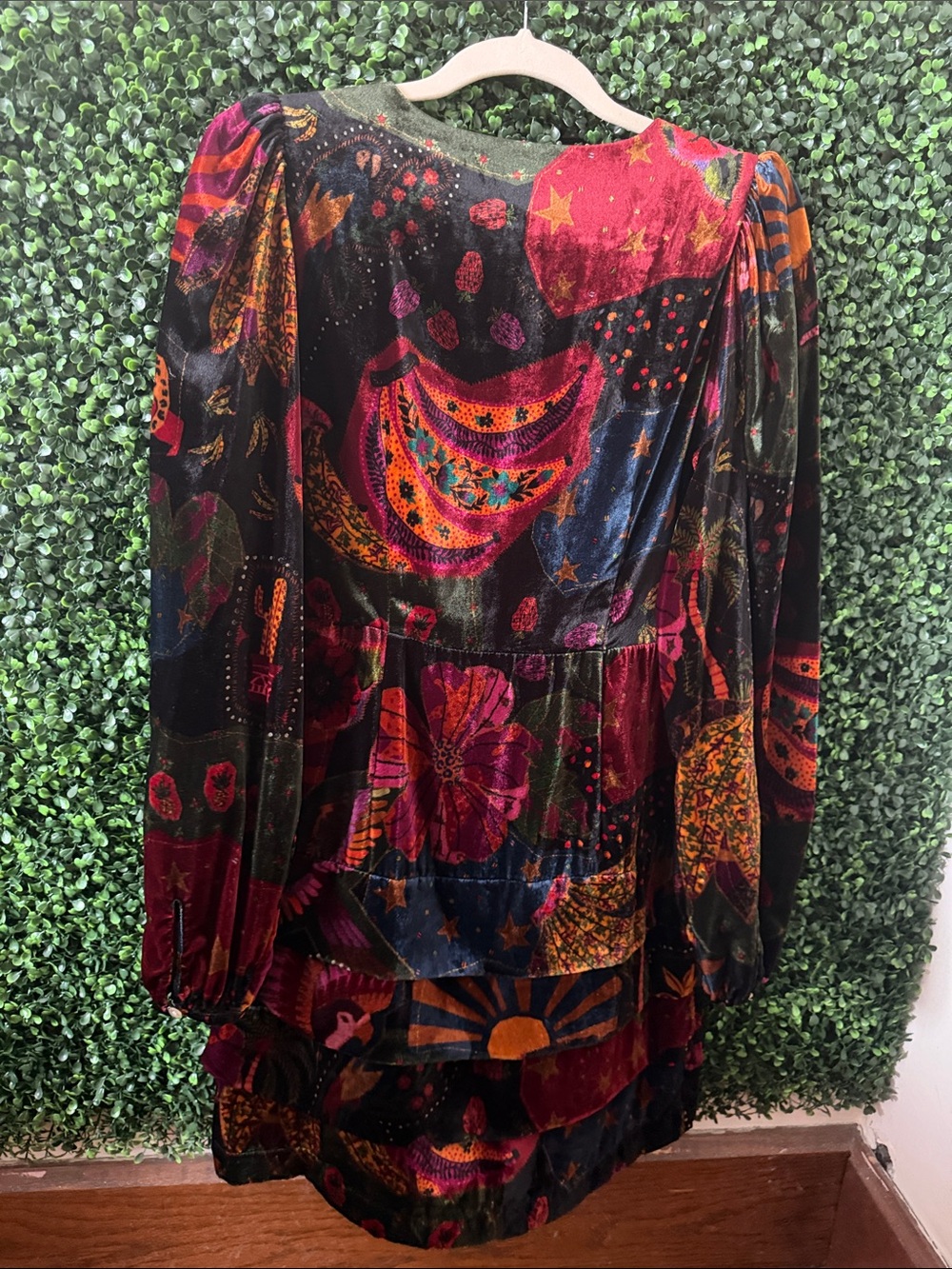 Dress Subcategory Classification - Picture 4 of 10